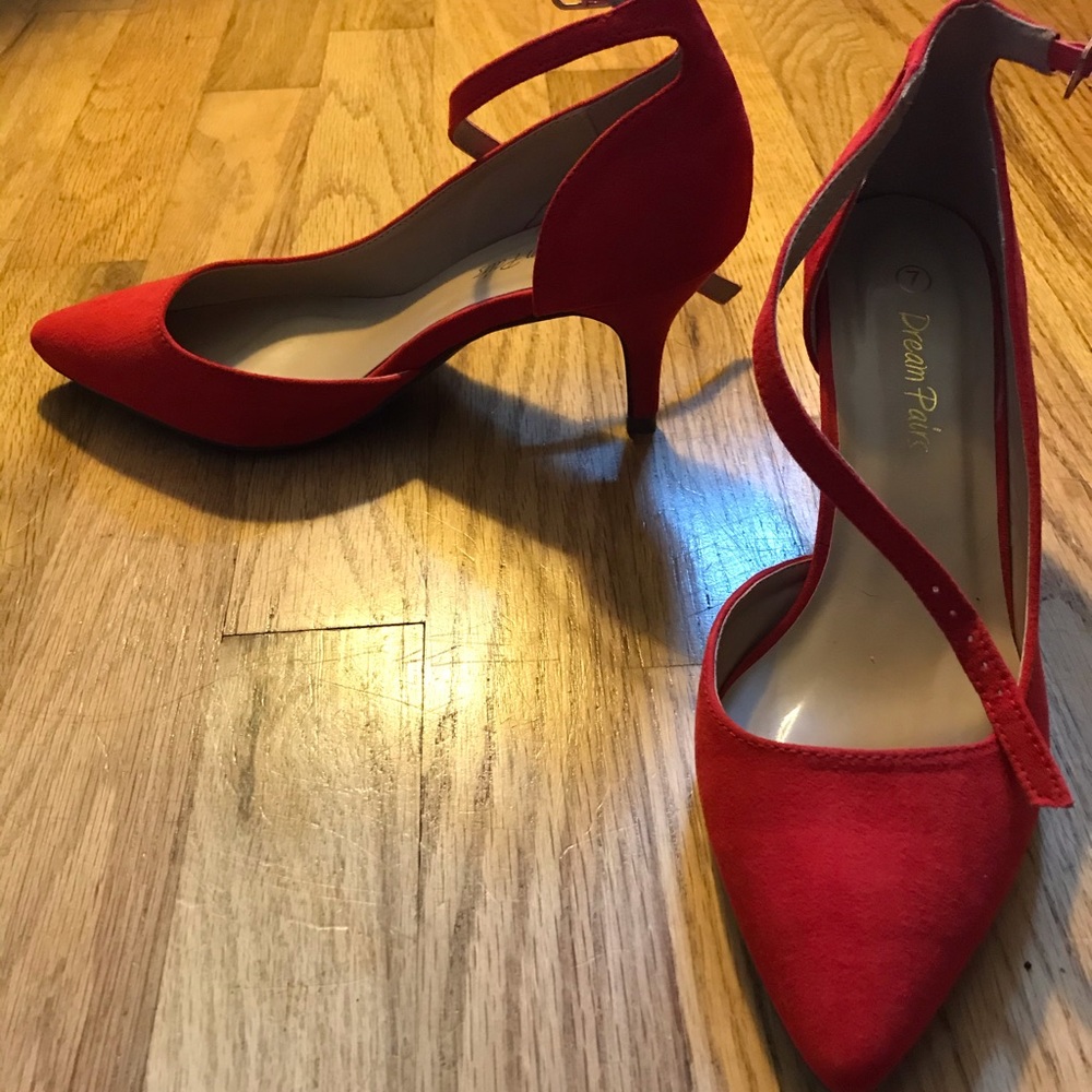 Dream Pairs scarlet ankle strap heels size 7